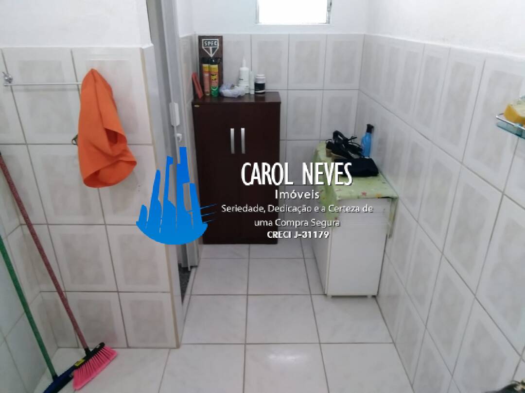 Casa à venda com 2 quartos, 300m² - Foto 13