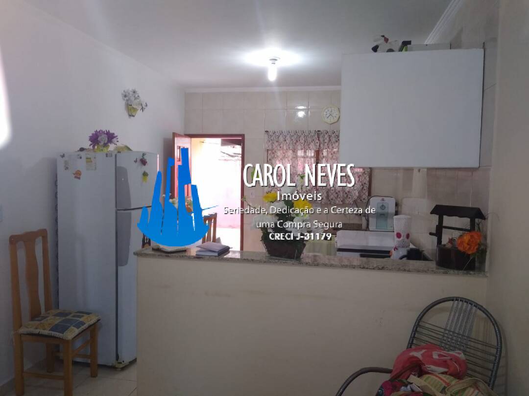 Casa à venda com 2 quartos, 80m² - Foto 9