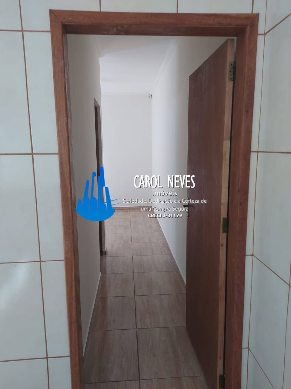 Casa à venda com 2 quartos, 68m² - Foto 7