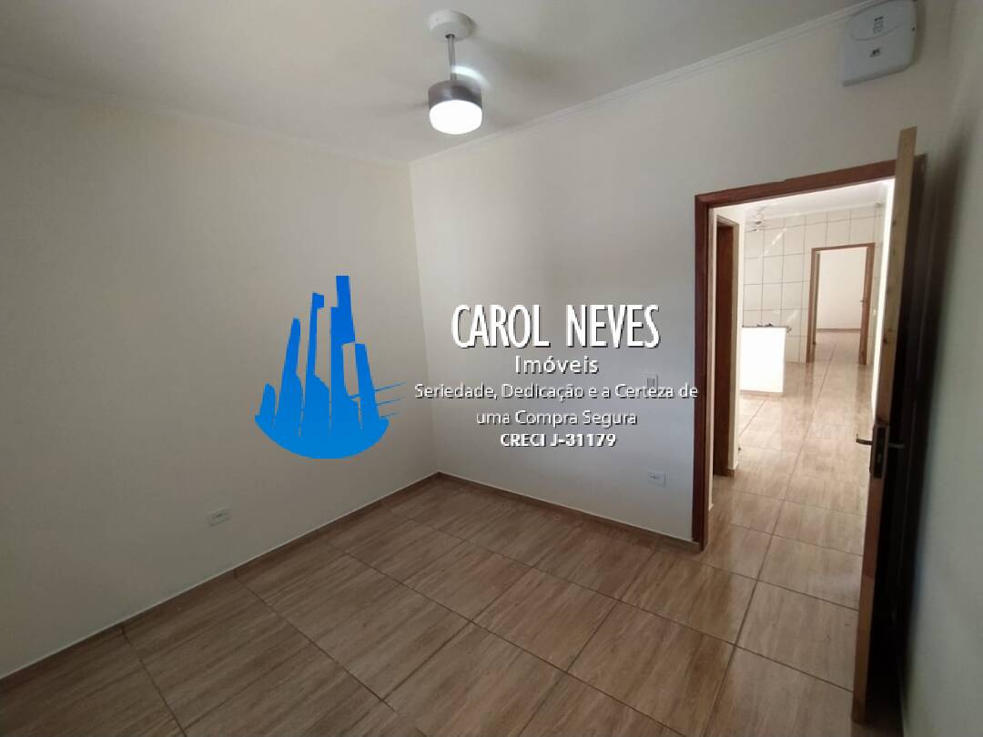 Casa à venda com 2 quartos, 68m² - Foto 14