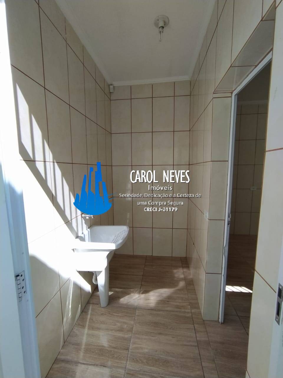 Casa à venda com 2 quartos, 68m² - Foto 18