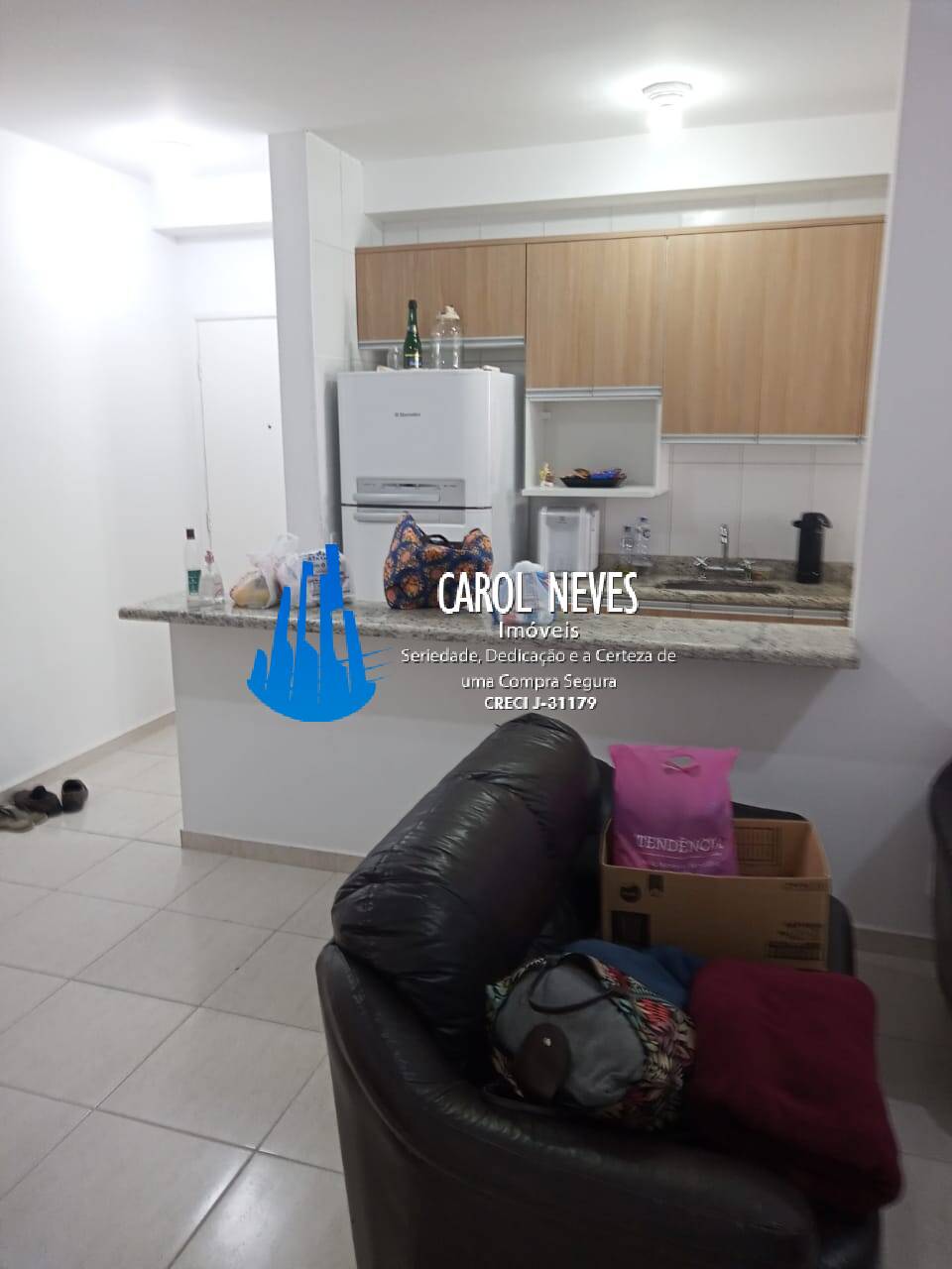 Apartamento à venda com 2 quartos, 64m² - Foto 8