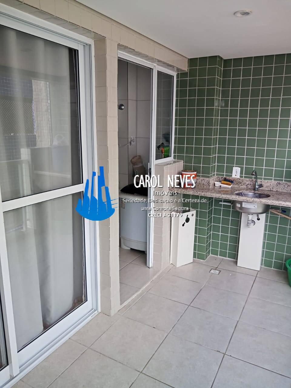 Apartamento à venda com 2 quartos, 64m² - Foto 17