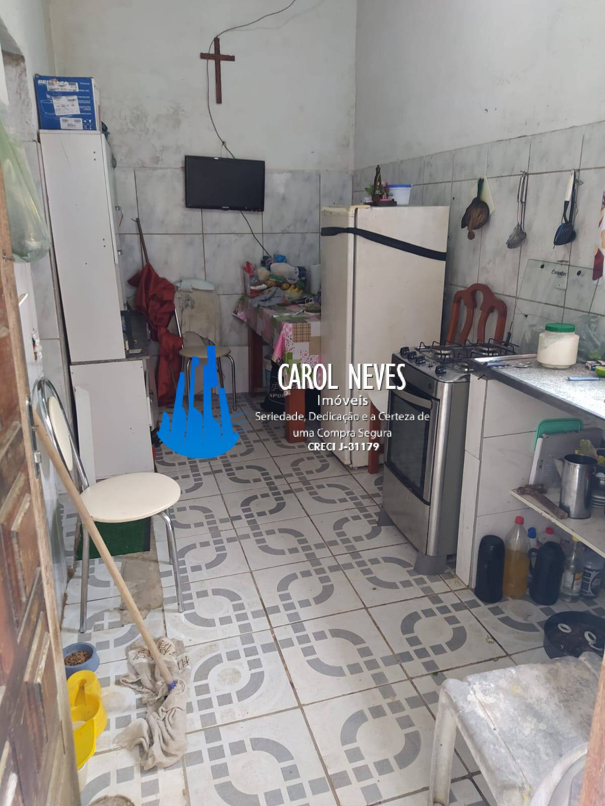 Casa à venda com 2 quartos, 70m² - Foto 3