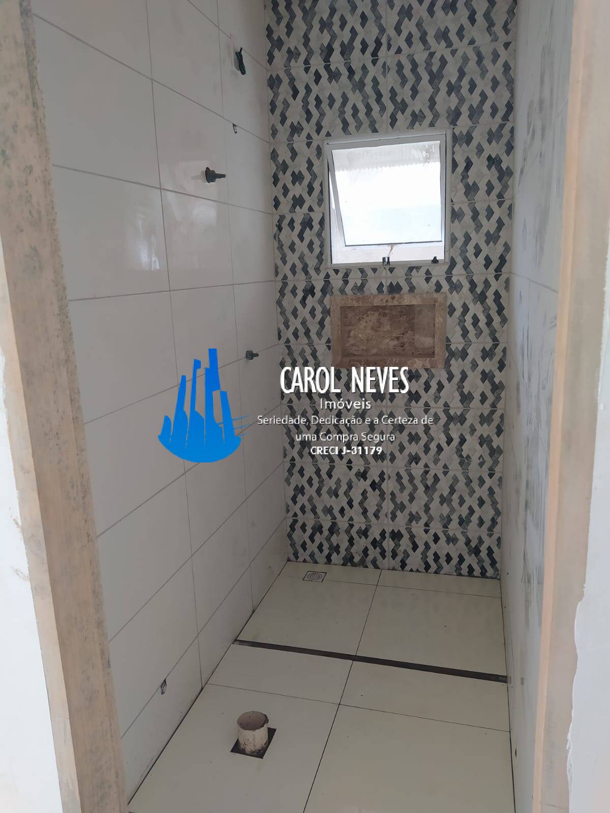 Casa à venda com 2 quartos, 65m² - Foto 8