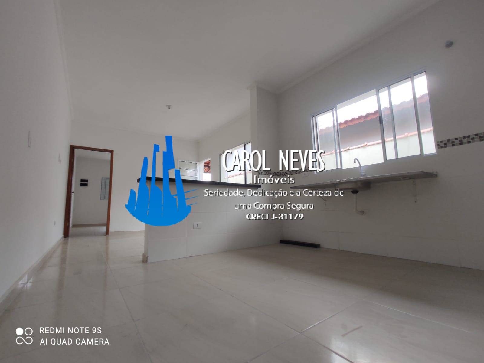 Casa à venda com 2 quartos, 70m² - Foto 15