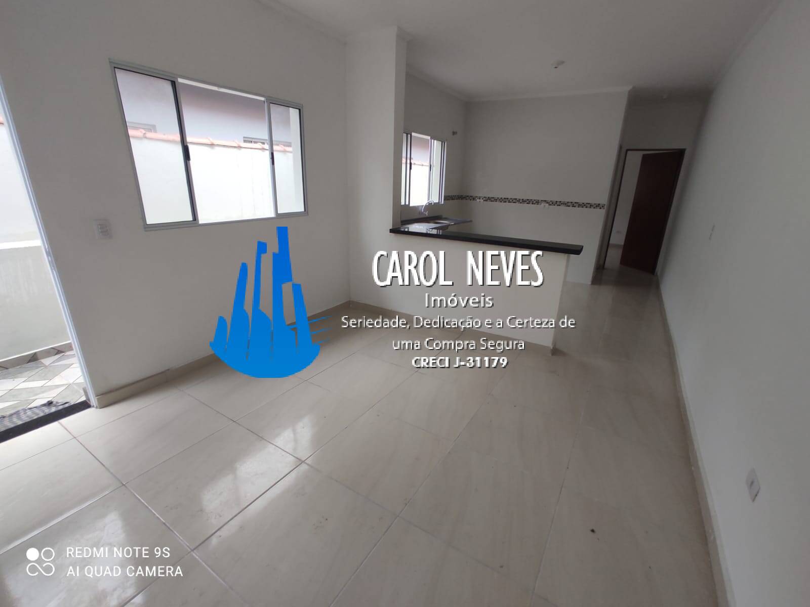 Casa à venda com 2 quartos, 70m² - Foto 17