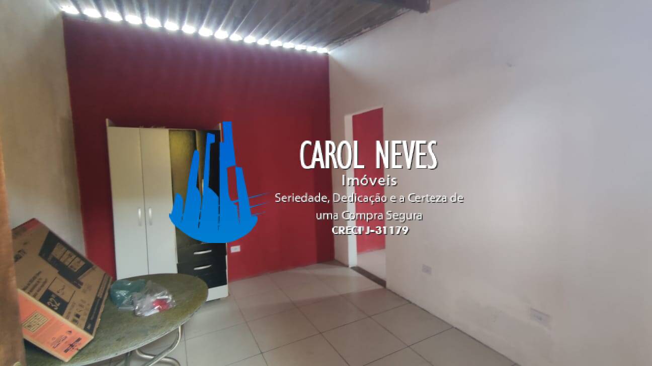 Casa à venda com 2 quartos, 70m² - Foto 5