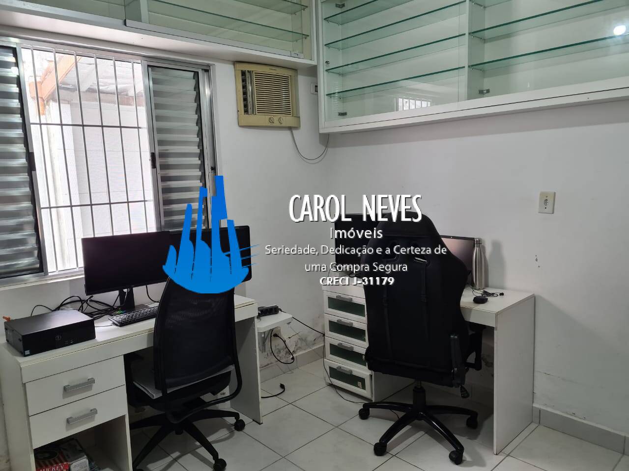 Casa à venda com 4 quartos, 150m² - Foto 12