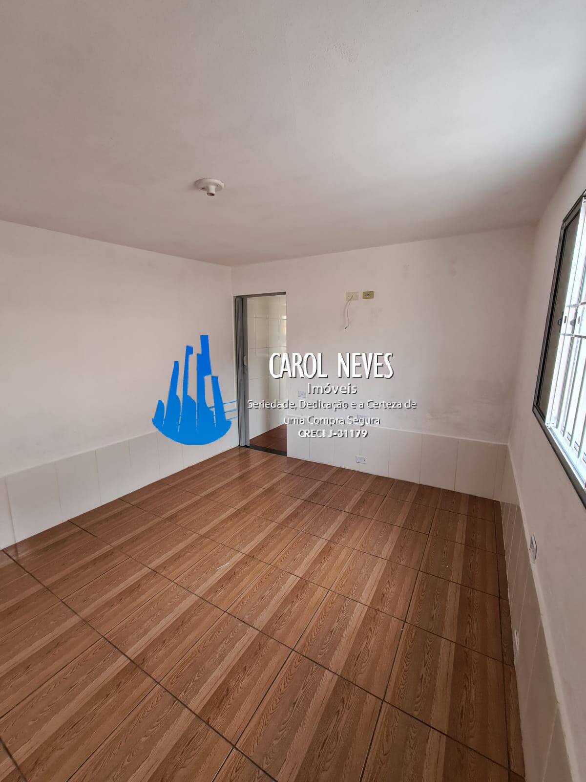 Casa à venda com 2 quartos, 58m² - Foto 4