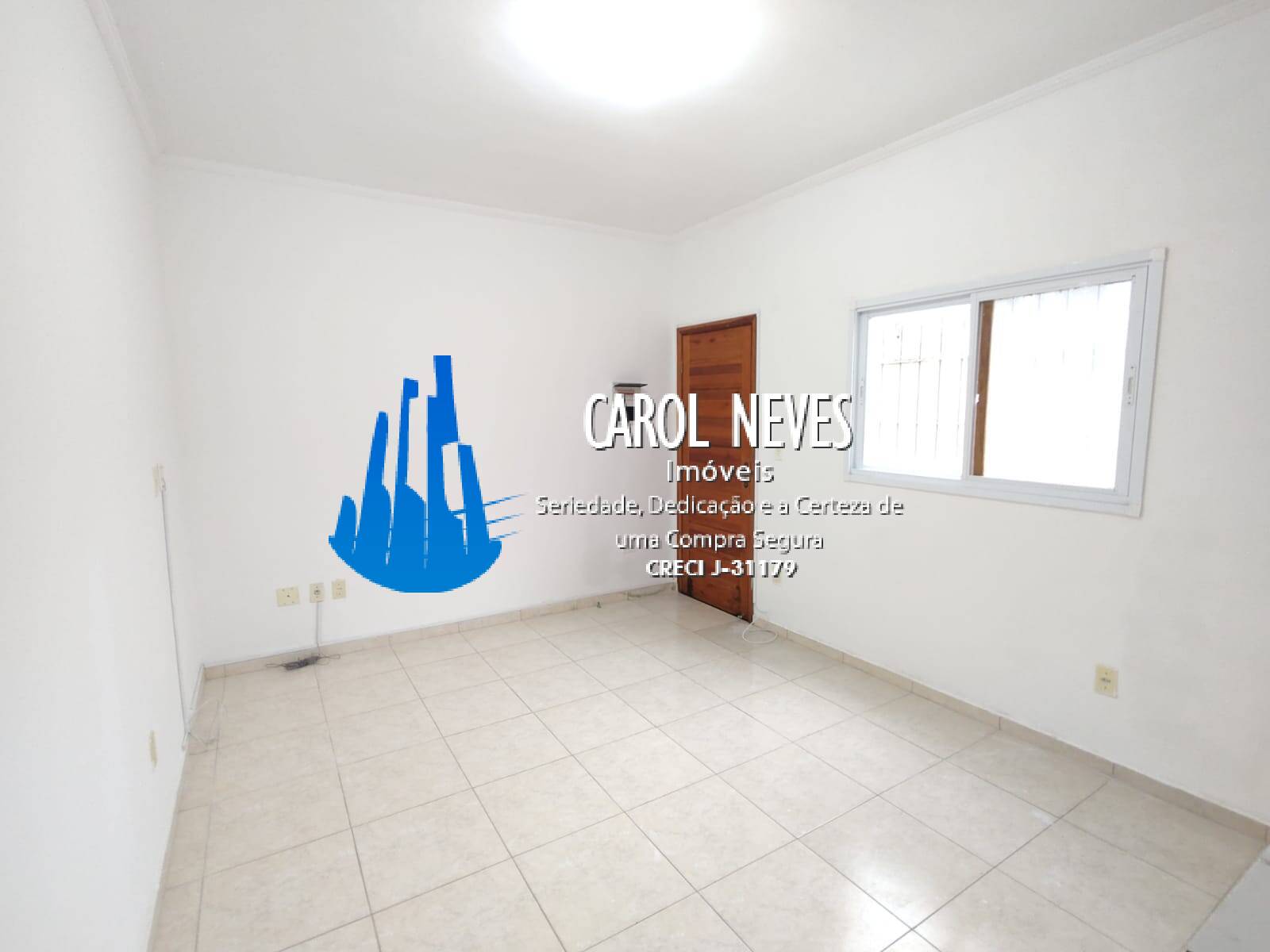 Casa à venda com 2 quartos, 60m² - Foto 7