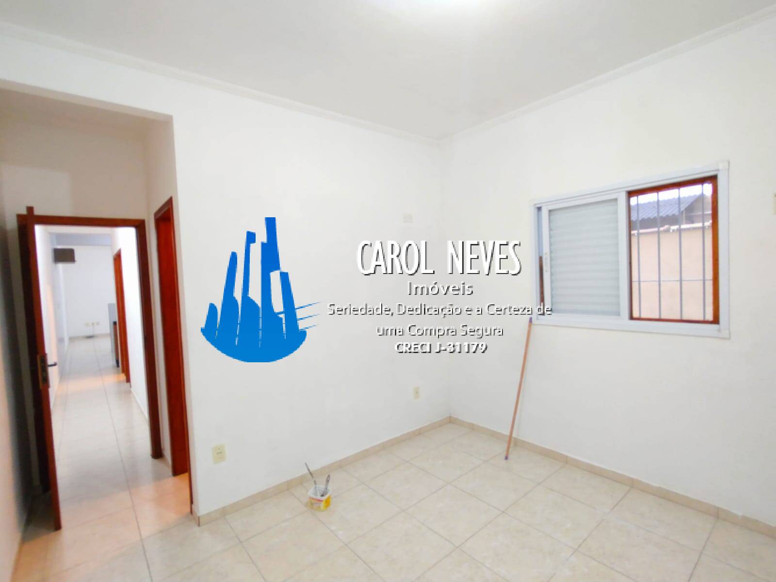 Casa à venda com 2 quartos, 60m² - Foto 8