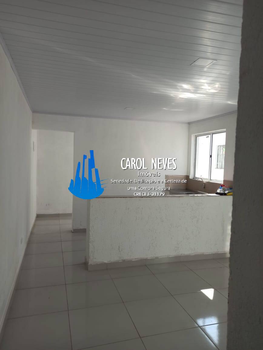 Casa para alugar com 2 quartos, 40m² - Foto 3