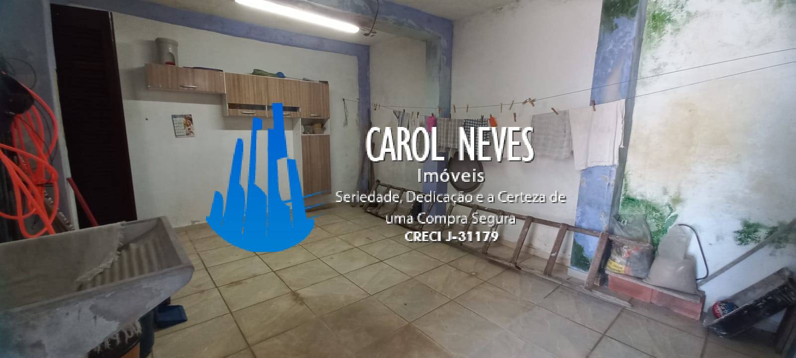 Casa à venda com 2 quartos, 300m² - Foto 8