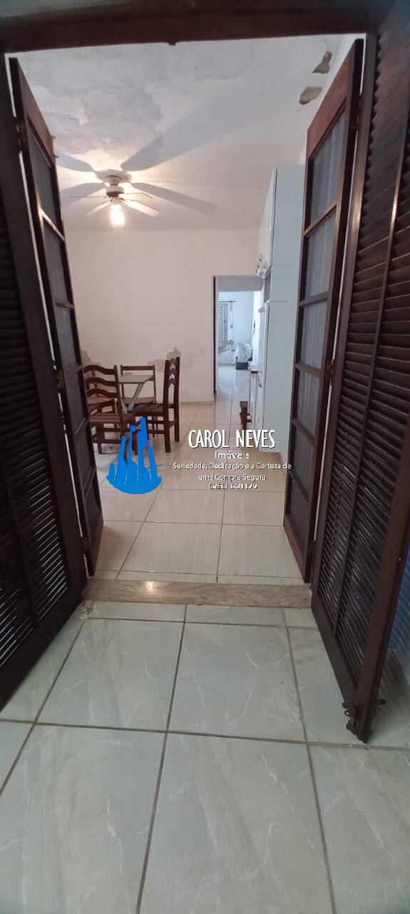 Casa à venda com 2 quartos, 300m² - Foto 9