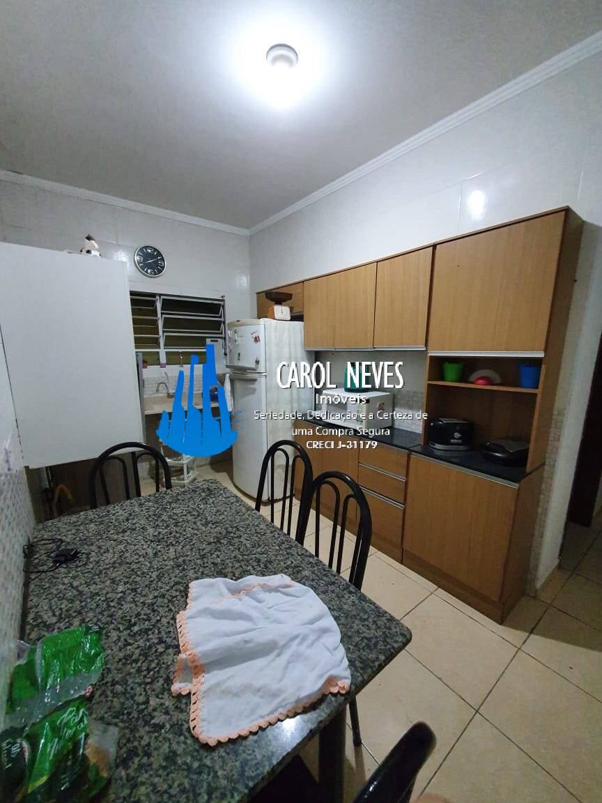 Casa à venda com 4 quartos, 114m² - Foto 3