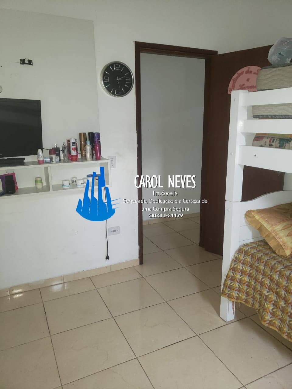 Casa à venda com 4 quartos, 114m² - Foto 11