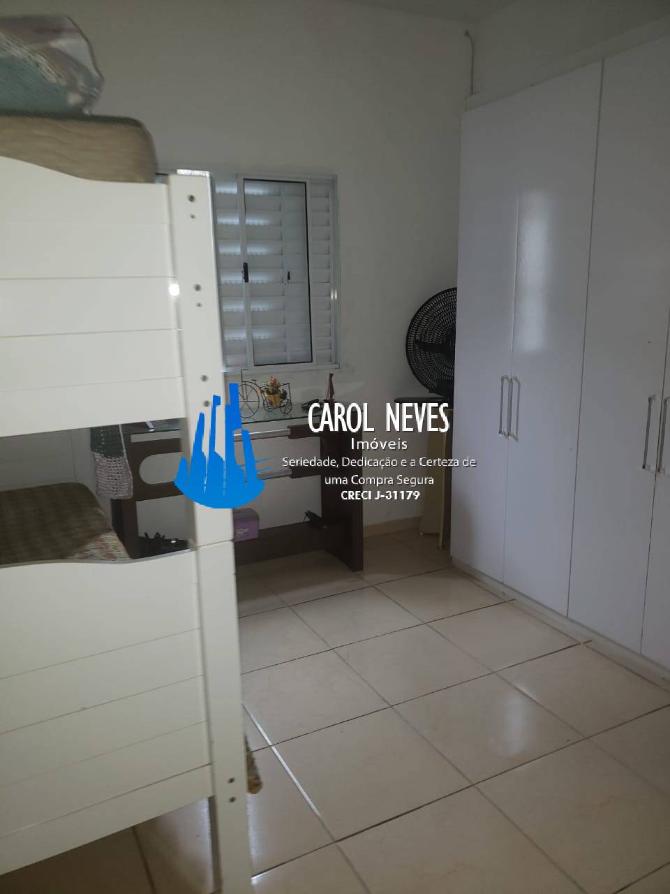 Casa à venda com 4 quartos, 114m² - Foto 12