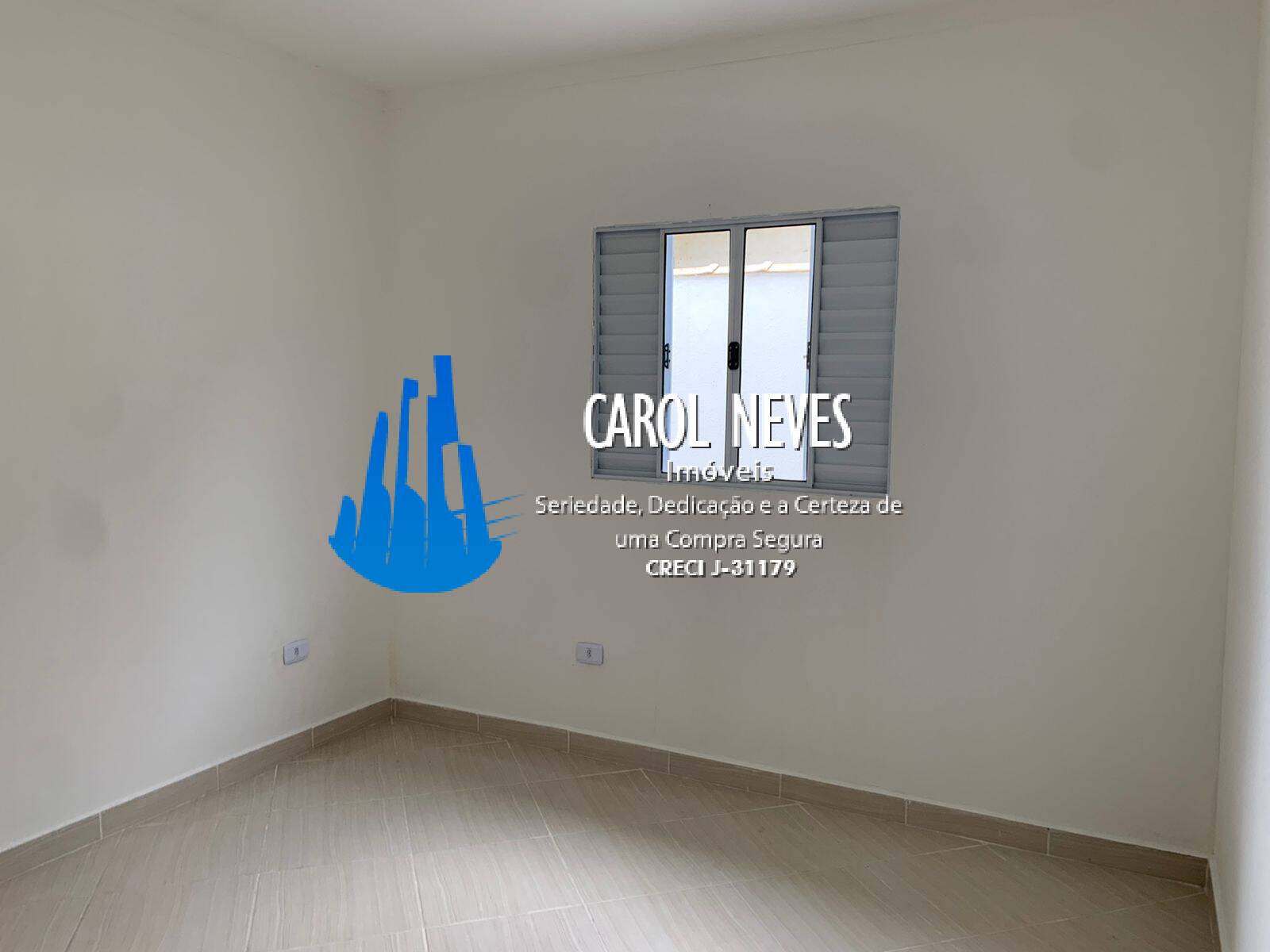 Casa à venda com 2 quartos, 60m² - Foto 9