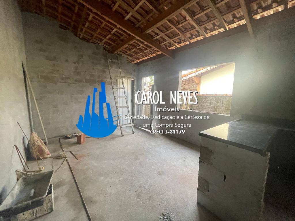 Casa à venda com 3 quartos, 92m² - Foto 2