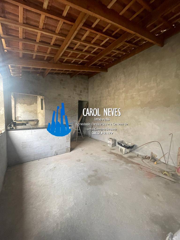 Casa à venda com 3 quartos, 92m² - Foto 4