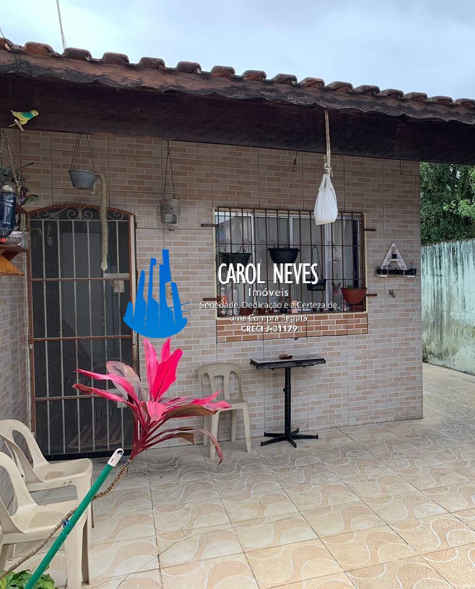 Casa à venda com 3 quartos, 70m² - Foto 1