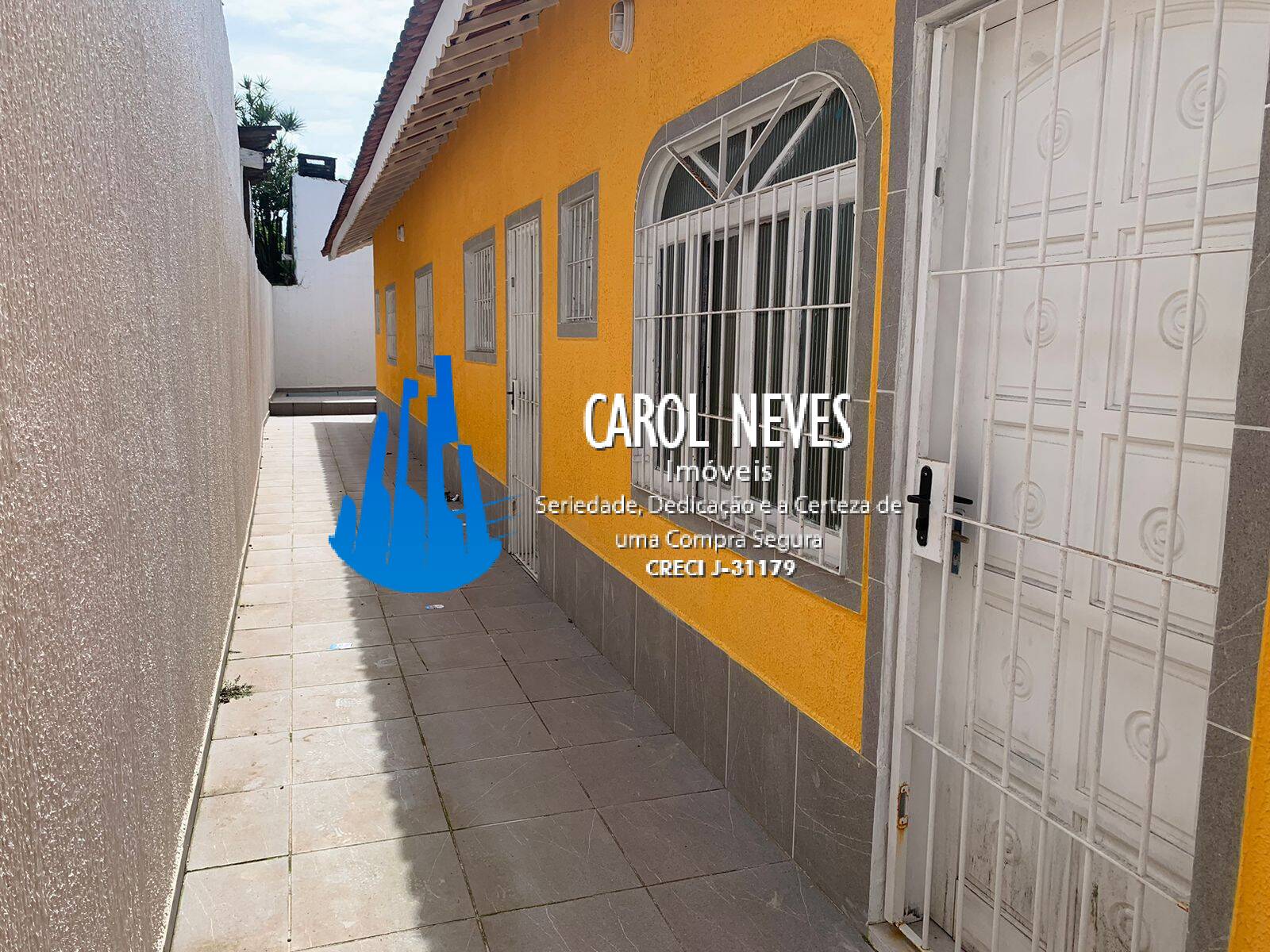 Casa à venda com 3 quartos, 70m² - Foto 26