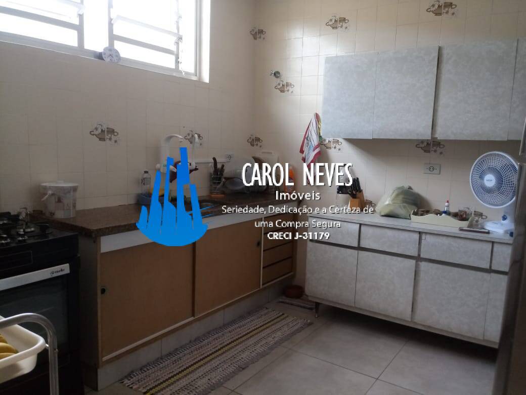 Casa à venda com 3 quartos, 200m² - Foto 12