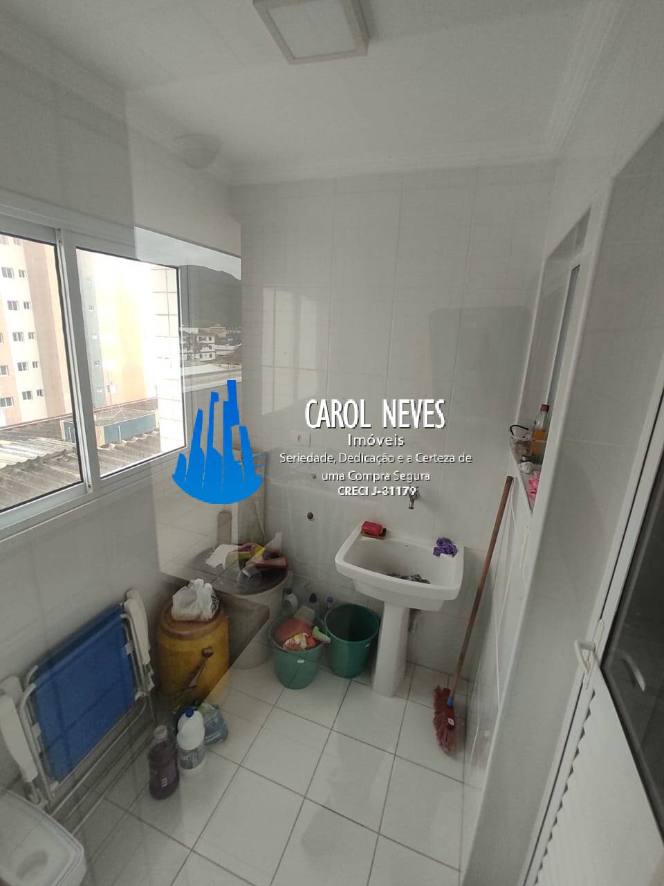 Apartamento à venda com 2 quartos, 83m² - Foto 32