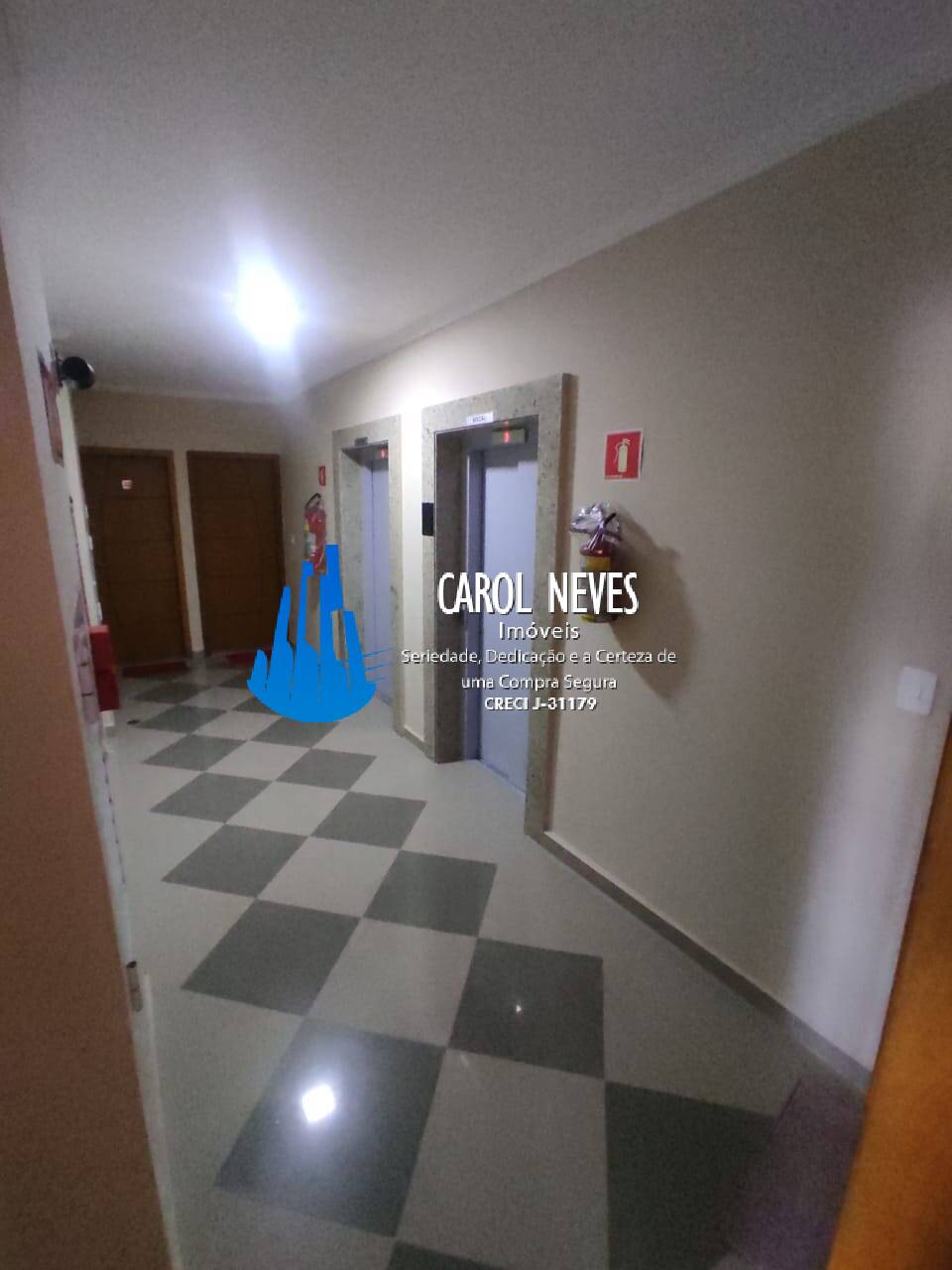 Apartamento à venda com 2 quartos, 83m² - Foto 11