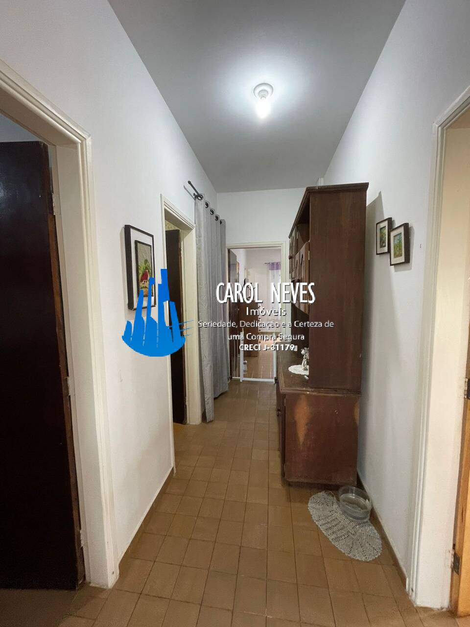 Casa à venda com 5 quartos, 202m² - Foto 13