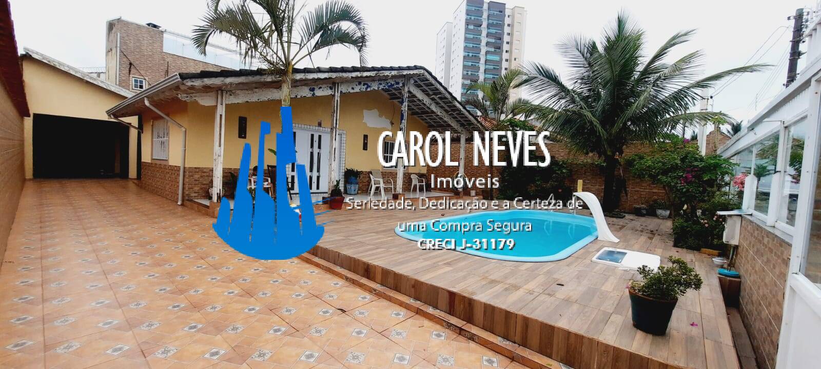 Casa à venda com 4 quartos, 286m² - Foto 2