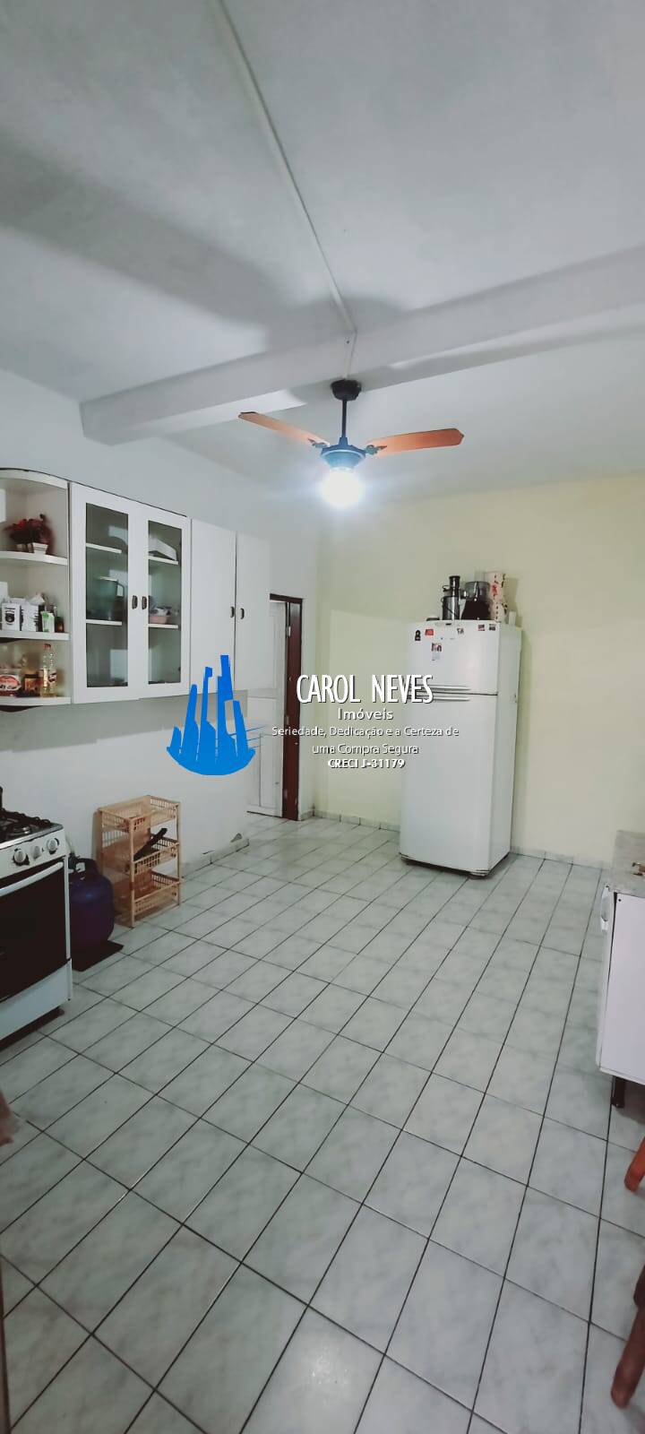 Casa à venda com 2 quartos, 80m² - Foto 8