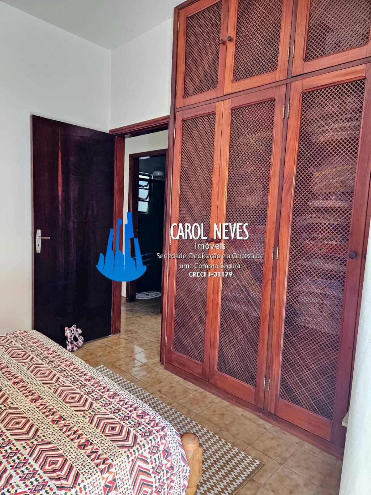 Casa à venda com 4 quartos, 298m² - Foto 17