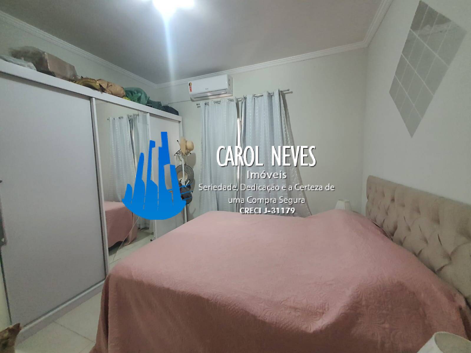 Casa à venda com 3 quartos, 99m² - Foto 10