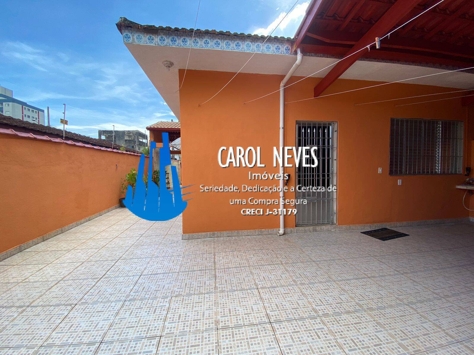 Casa à venda com 3 quartos, 100m² - Foto 4