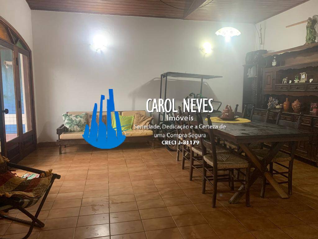 Casa à venda com 3 quartos, 310m² - Foto 8