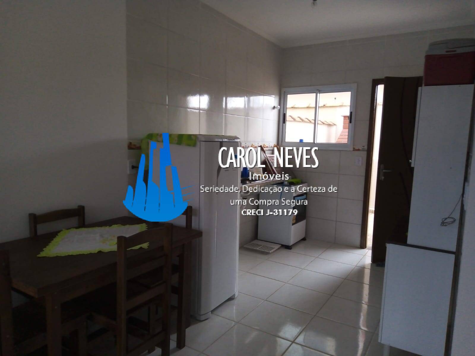 Casa de Condomínio à venda com 2 quartos, 47m² - Foto 3