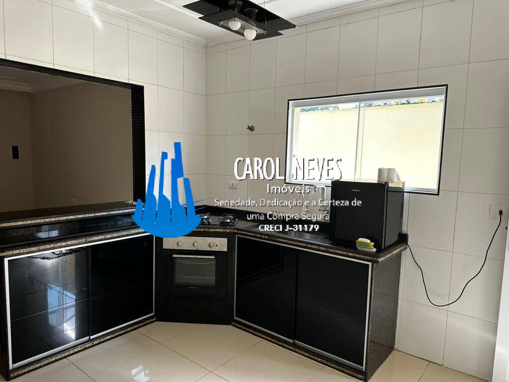 Casa à venda com 2 quartos, 320m² - Foto 4