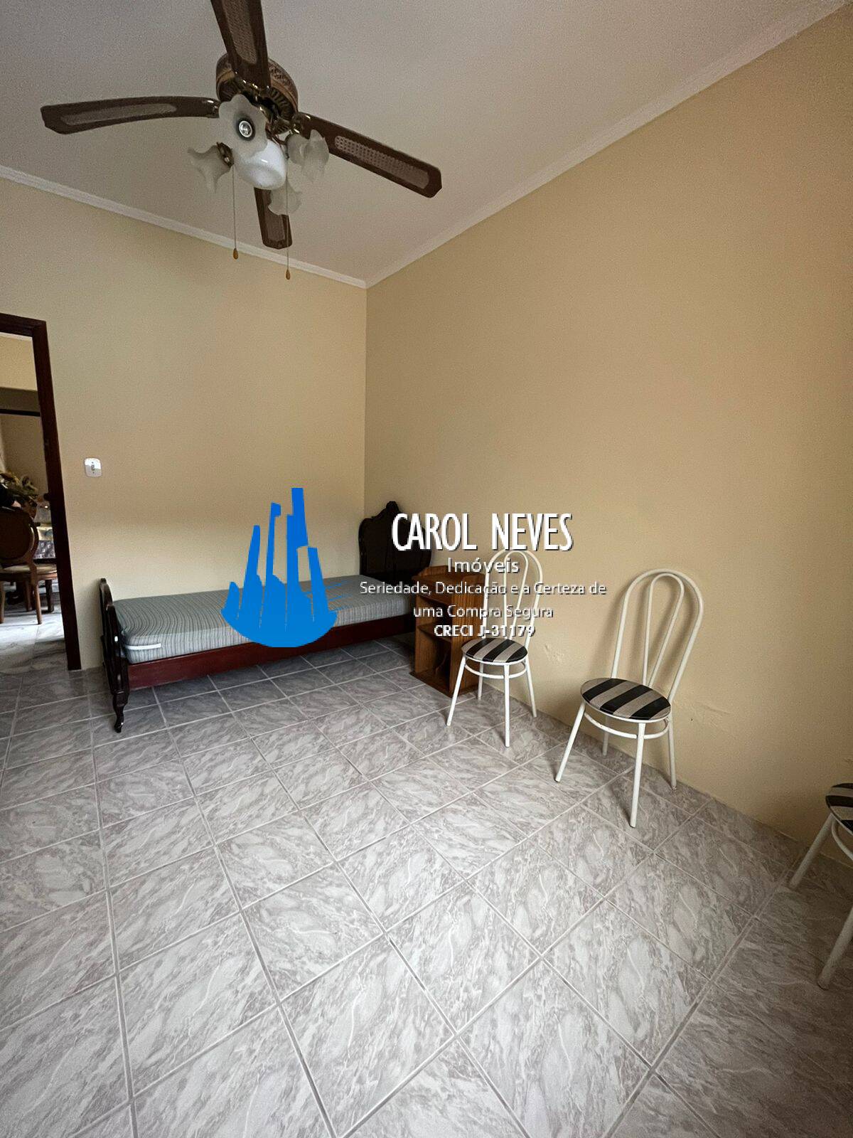 Casa à venda com 2 quartos, 48m² - Foto 14