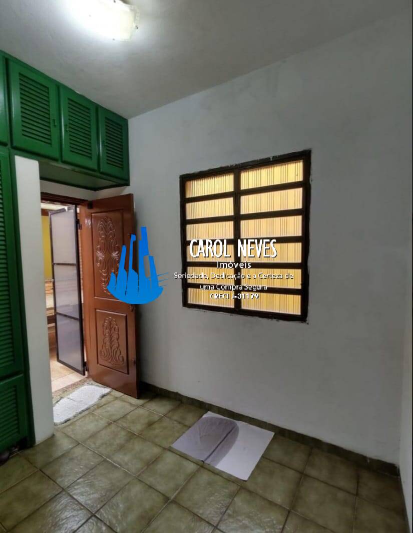 Sobrado à venda com 3 quartos, 209m² - Foto 2