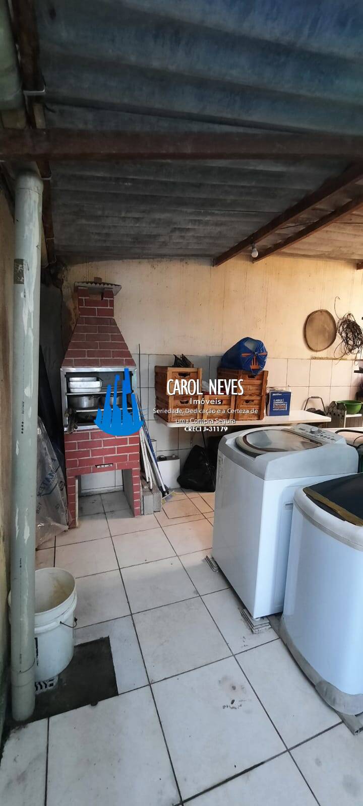 Casa à venda com 2 quartos, 60m² - Foto 17