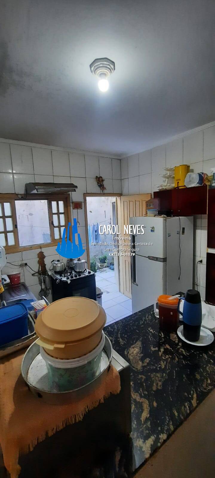 Casa à venda com 2 quartos, 60m² - Foto 6