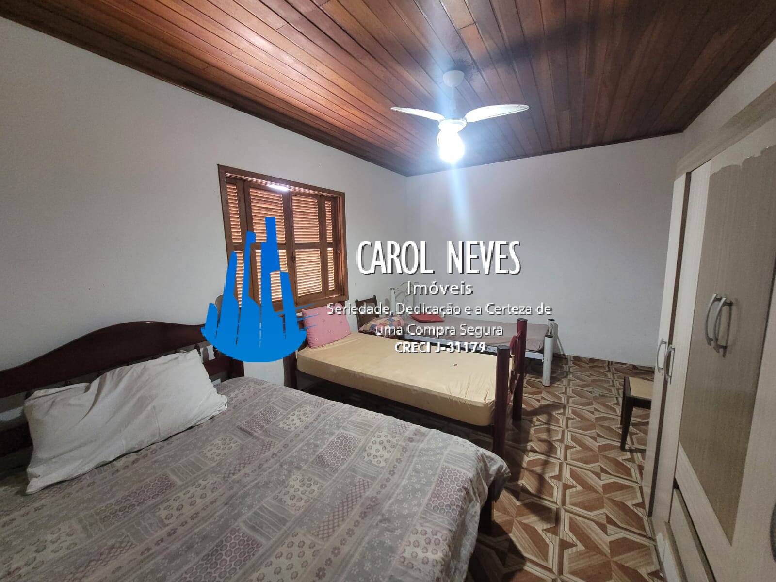 Casa à venda com 2 quartos, 125m² - Foto 12