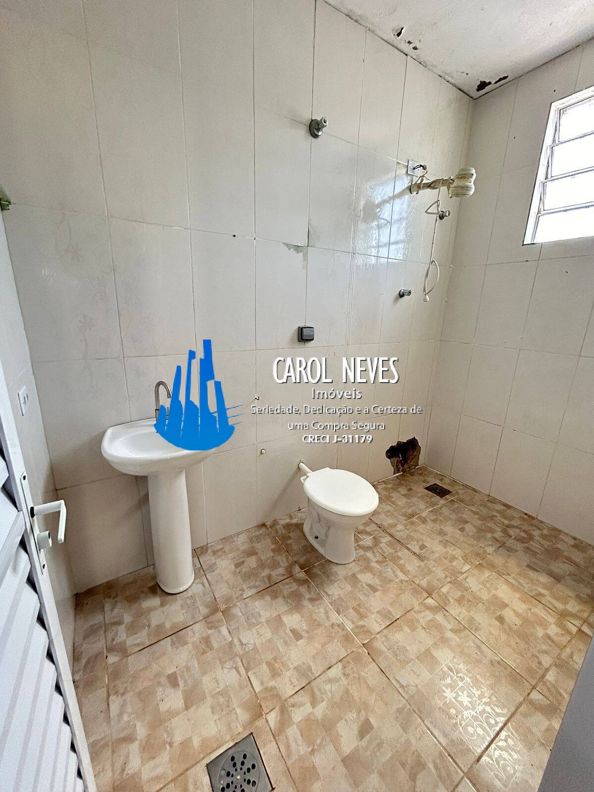 Casa à venda com 2 quartos, 75m² - Foto 12