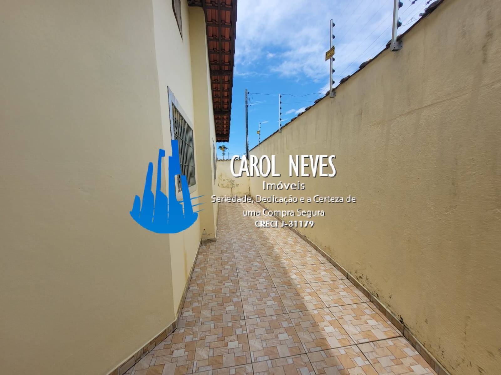 Casa à venda com 3 quartos, 65m² - Foto 12