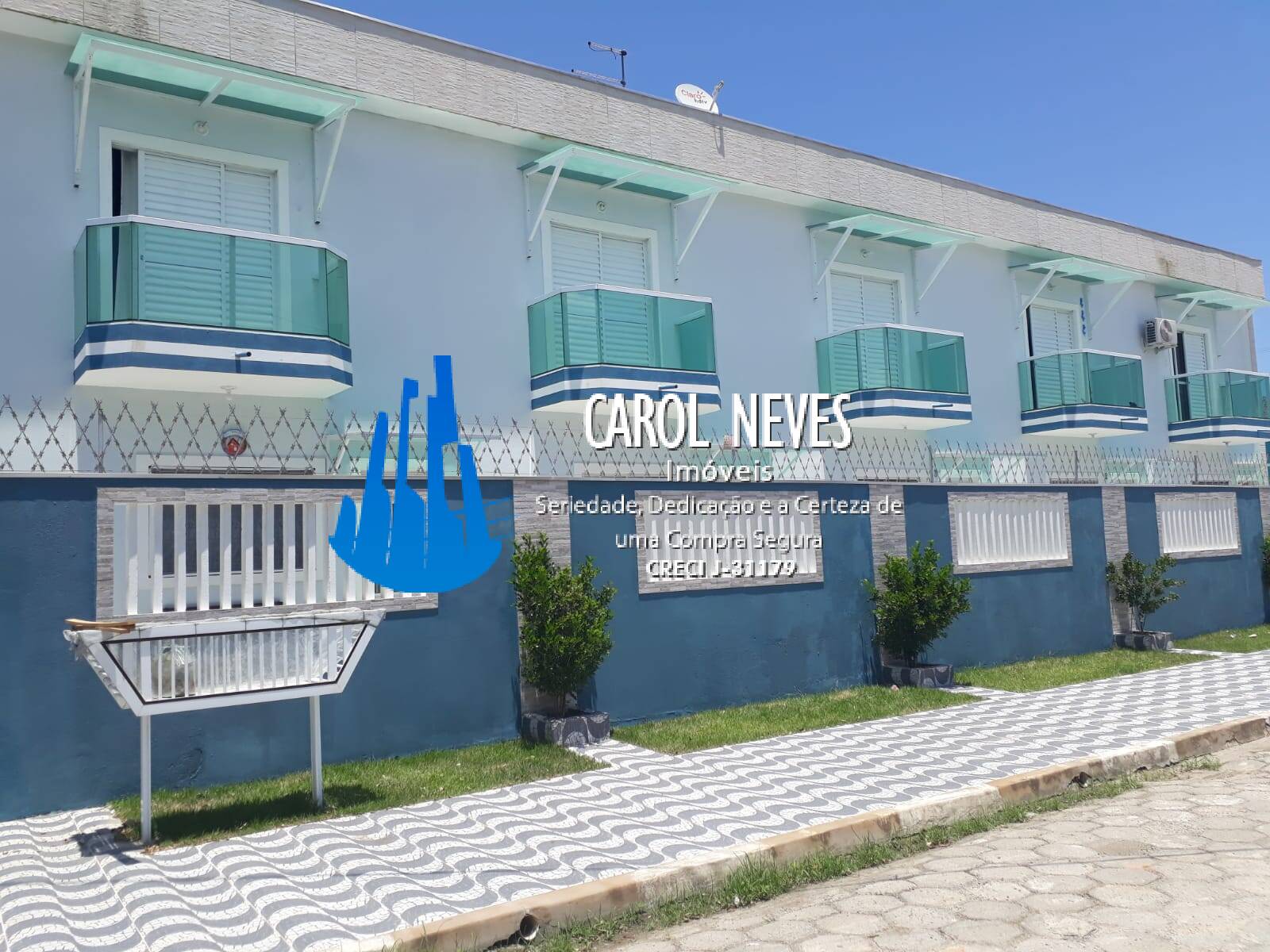 Casa de Condomínio para alugar com 2 quartos, 82m² - Foto 1