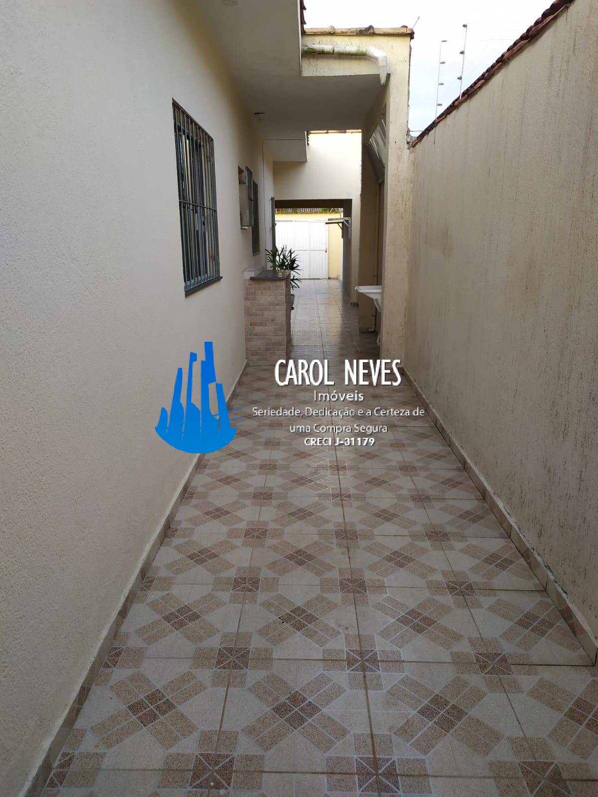 Casa à venda com 2 quartos, 93m² - Foto 10