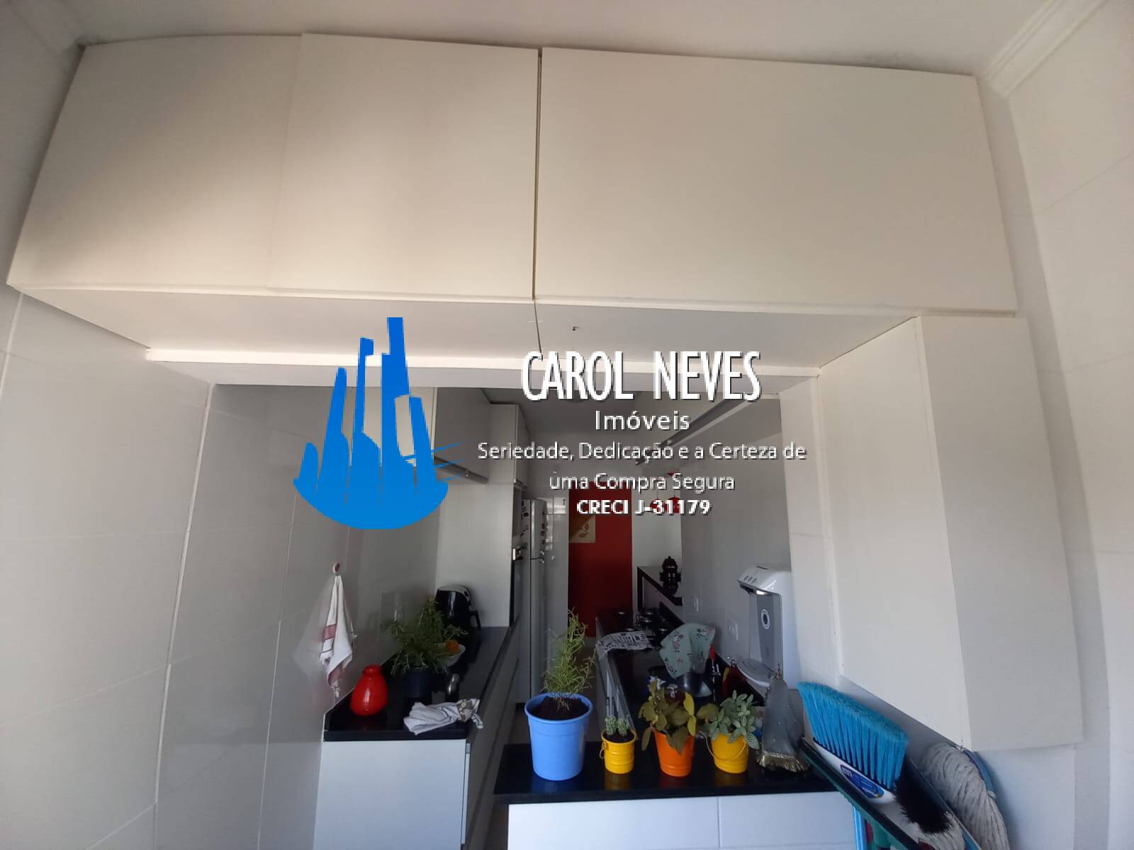 Apartamento à venda com 2 quartos, 83m² - Foto 12