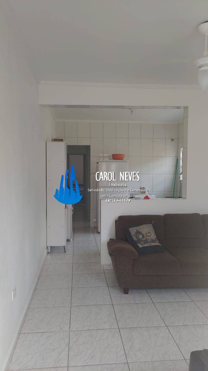 Casa à venda com 2 quartos, 60m² - Foto 2